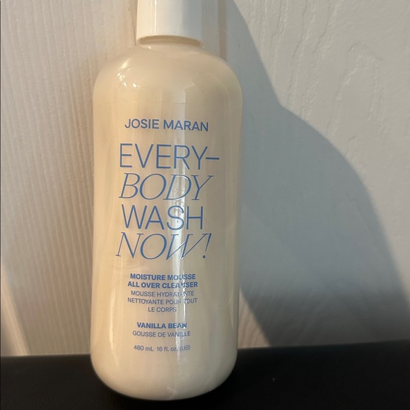 JOSIE MARAN Vanilla Bean Body Wash - Picture 1 of 2